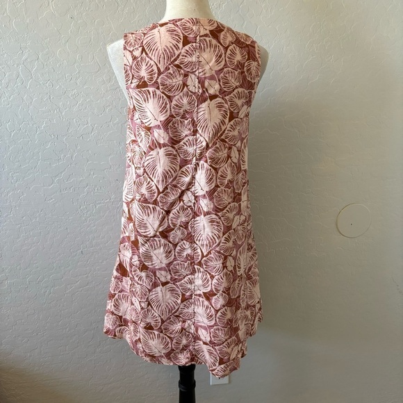 Tahari Pink Leaf Print V-Neck Sleeveless Linen A-Line Dress Pockets Size Small - Picture 5 of 11